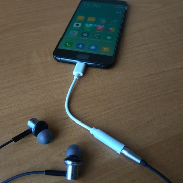 Адаптер / переходник аудио мини-джек 3,5 мм – USB Type-C Audio, для подключения наушников к разъёму USB Type-C Audio аудио мини-джек 3,5 мм (мама), USB Type-C (папа), белый, Киев