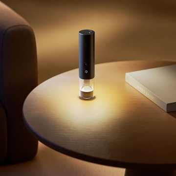 Багатофункціональний ліхтарик Xiaomi Mijia Multifunctional Portable Flashlight, модель MJSDT002QW, IP65, світловий потік 1000 лм, 5 режимів (основне світло, атмосферне світло, свічка, стробоскоп, SOS), 3 рівня яскравості основного світла, 3 рівня колірної температури атмосферного світла (2700 К, 3300 К, 4000 К), дистанція 150 м, акумулятор 3100 мА/г, USB Type-C, час роботи до 30 годин, час зарядки 180 хвилин, відкидний гачок, Київ, Киев