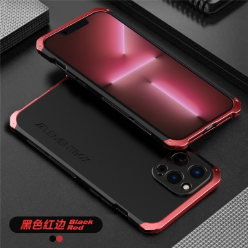 Чехол Element Case Solace (Element Box) для смартфона iPhone 13 Pro Max, противоударный бампер, корпус из поликарбоната, алюминиевые накладки, бампер состоит из трёх частей, скрученных четырьмя винтиками, в комплект входит отвёртка и 2 запасных винтика, резиновые прокладки на внутренней поверхности рамы для защиты корпуса смартфона, встроенные кнопки регулировки громкости, двойное отверстие для крепления ремешка, фабричная упаковка, Киев