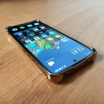 Чохол-накладка з кольоровим покриттям і посиленими кутами для Xiaomi Poco X7 Pro / Xiaomi Redmi Turbo 4 Чохол-накладка з кольоровим покриттям для смартфона Xiaomi Poco X7 Pro / Xiaomi Redmi Turbo 4, прозорий термополіуретан, виділені кольором рама і блок камер, додатковий захист кутів смартфона «повітряними подушками», захист блоку камер, накладка на кнопки регулювання гучності, Київ, Киев