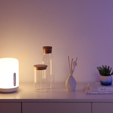 Прикроватная лампа Xiaomi MiJia Bedside Lamp 2, светильник, ночник, Mi Home (Android), Apple HomeKit (iOS), интеграция в систему «умный дом», голосовое управление, белый свет, цветной свет, струящийся свет (сменяющие друг друга цвета), таймер отключения, взаимодействие с Mi Band, Wi-Fi 802.11b/g/n 2,4 ГГц, Bluetooth 4.2 BLE, работает с Android 4.4 и выше и iOS 9.0 и выше, белый, Киев