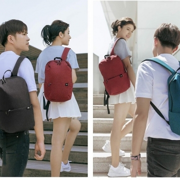 Рюкзак Xiaomi Mi Small Backpack (10 л), водовідштовхуючий поліестер, 1 внутрішня і 3 зовнішні кишені, застібки-блискавки YKK (Японія), пластикові пряжки ТМ Nx Lite ITW (США), зручні заплечні ремені, ручка для переноски рюкзака в руці, об'єм 10 л, логотип “Mi”, Київ, Киев